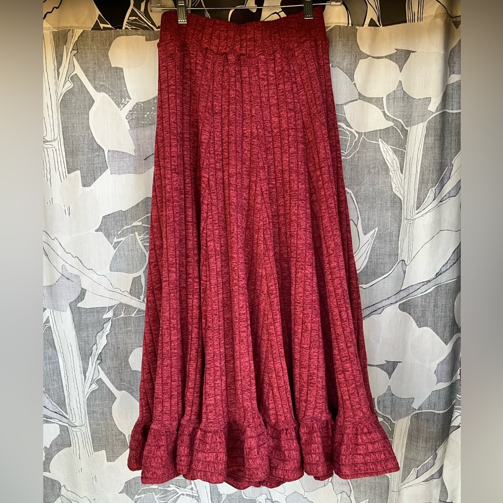 Anthropologie red ruffle show-stopping skirt size small
